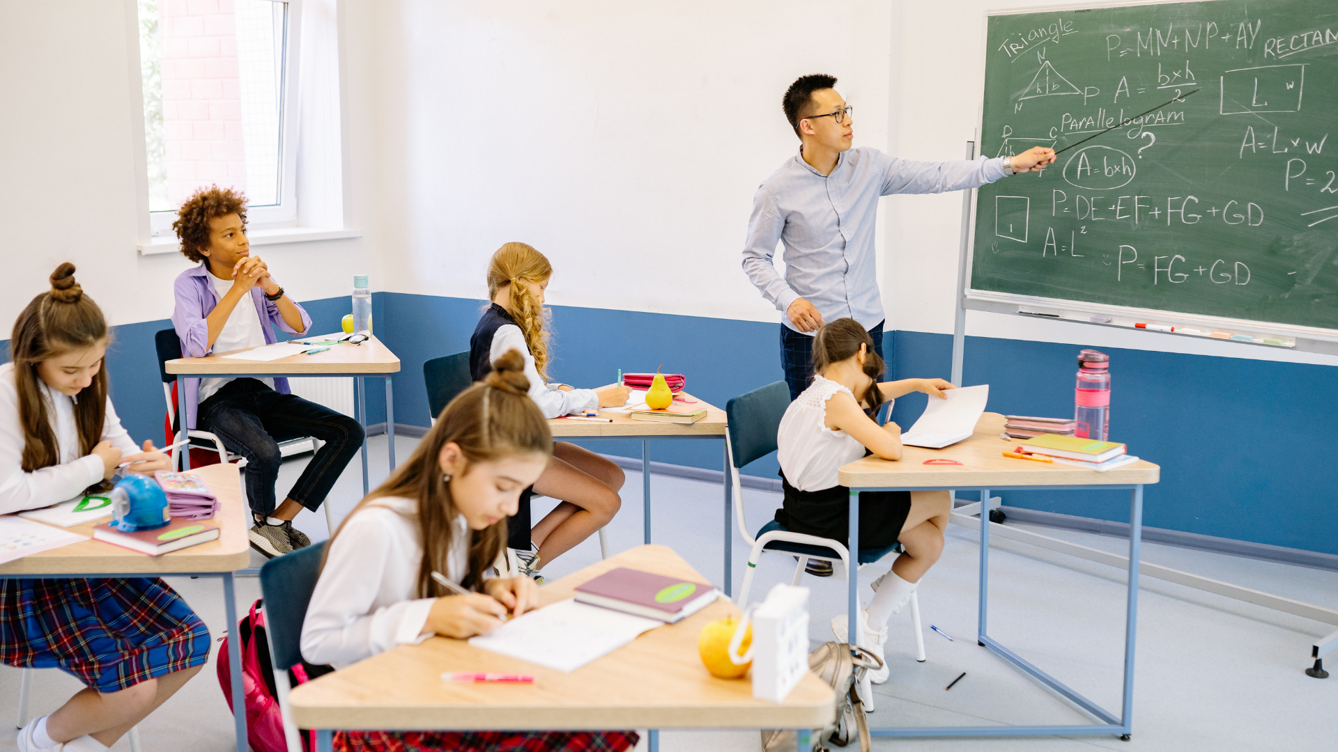 İngilizce kurs fiyatları için SpeakUp platformu

