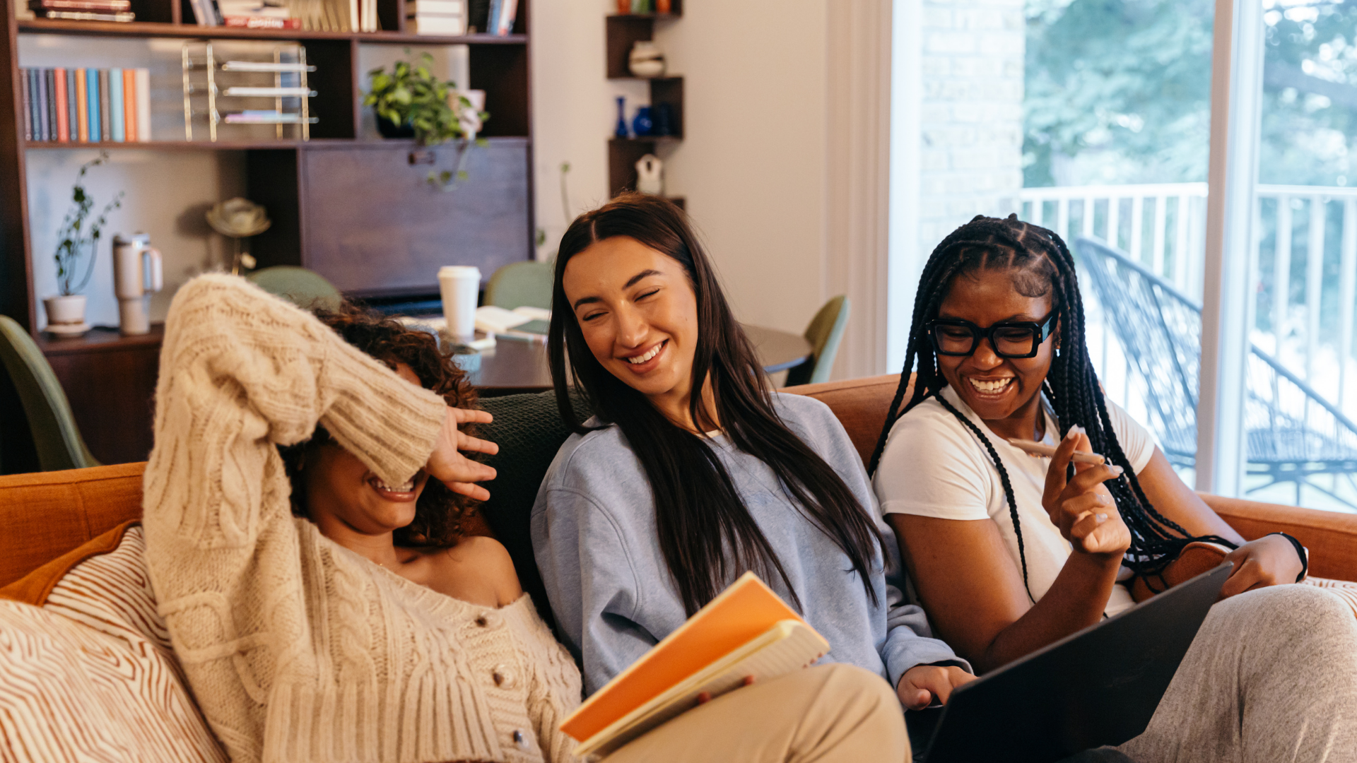 Evde nasıl İngilizce öğrenirim ile evde pratik