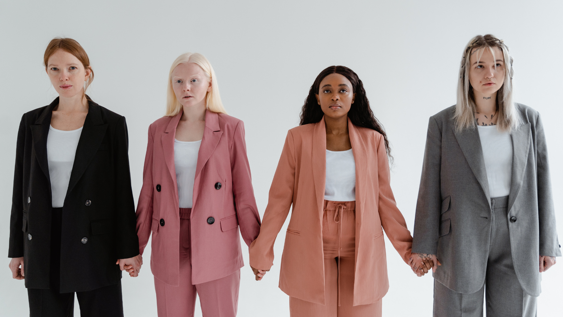 Kadınlar için İngilizce öğrenme – toplantı açış cümleleriyle özgüvenli sunum